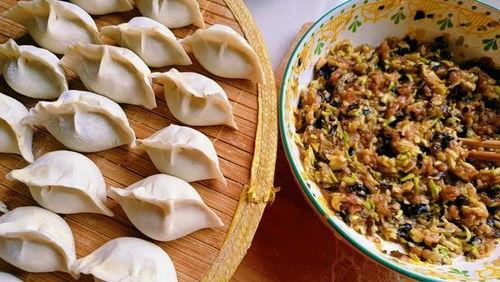 吃瓜包饺子,传统美食与趣味生活的完美融合