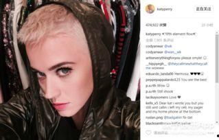 剪头发吃瓜群众,围观群众的热闹一幕