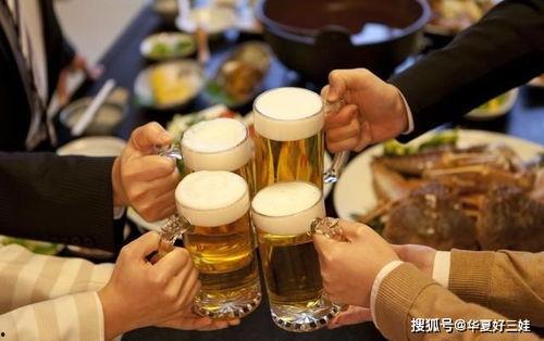 吃小瓜能喝酒,畅享人生美好时光