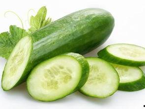 吃小白瓜嘴角起泡,嘴角起泡的甜蜜诱惑