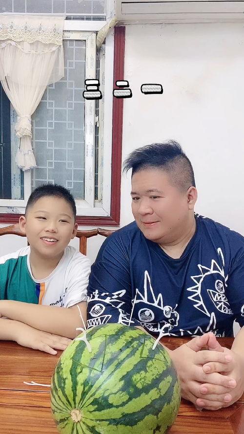 盲人吃瓜游戏,一场别开生面的感官挑战之旅