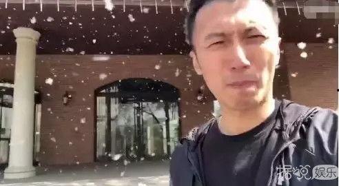 谢霆锋一起吃瓜